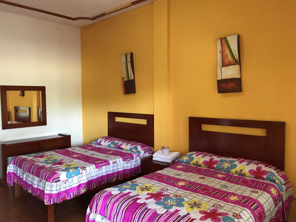 Hotel Campo Real Plus Тамасопо Екстериор снимка