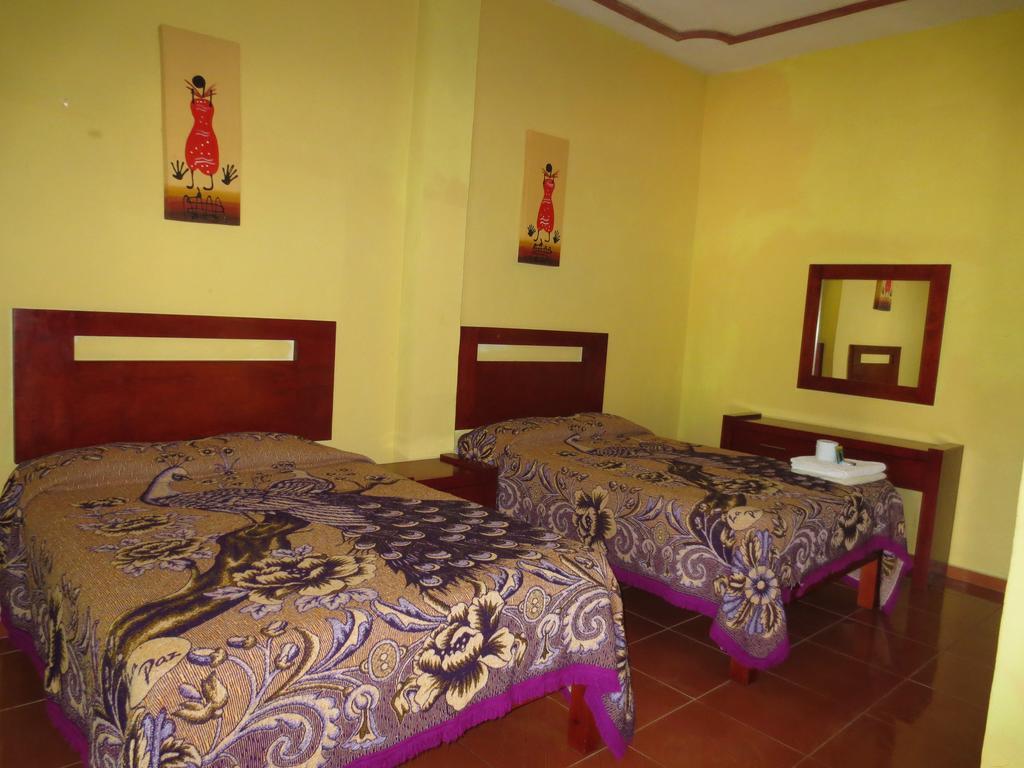 Hotel Campo Real Plus Тамасопо Екстериор снимка